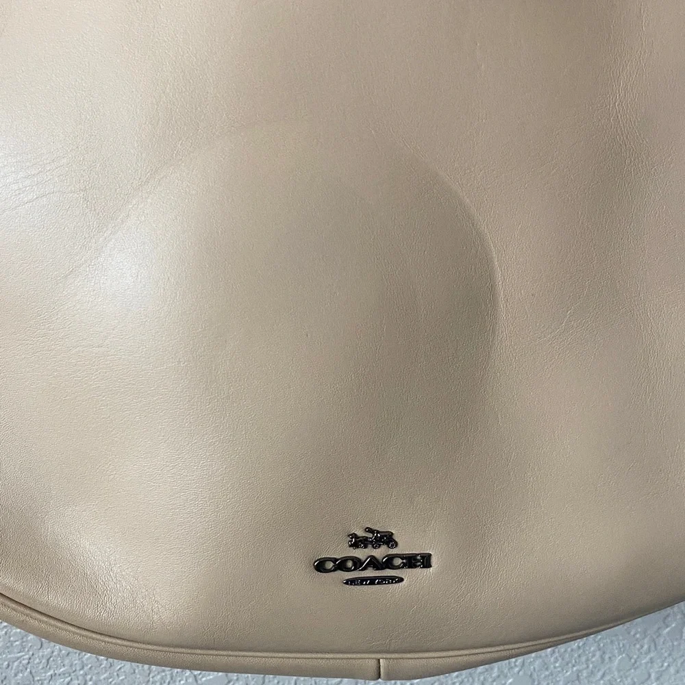 COACH Beachwood Beige Leather Snap NOMAD Hobo Shoulder Bag Purse #36026 - Picture 12 of 16